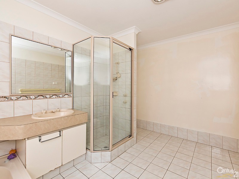 16 Napoli Ave, Ellenbrook WA 6069