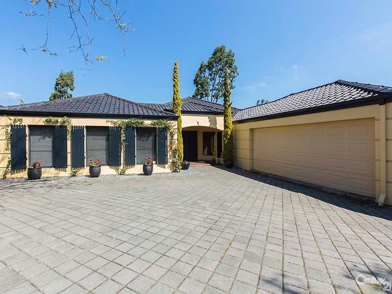 5 Pipit Court, Ellenbrook WA 6069