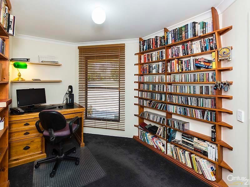 5 Pipit Court, Ellenbrook WA 6069