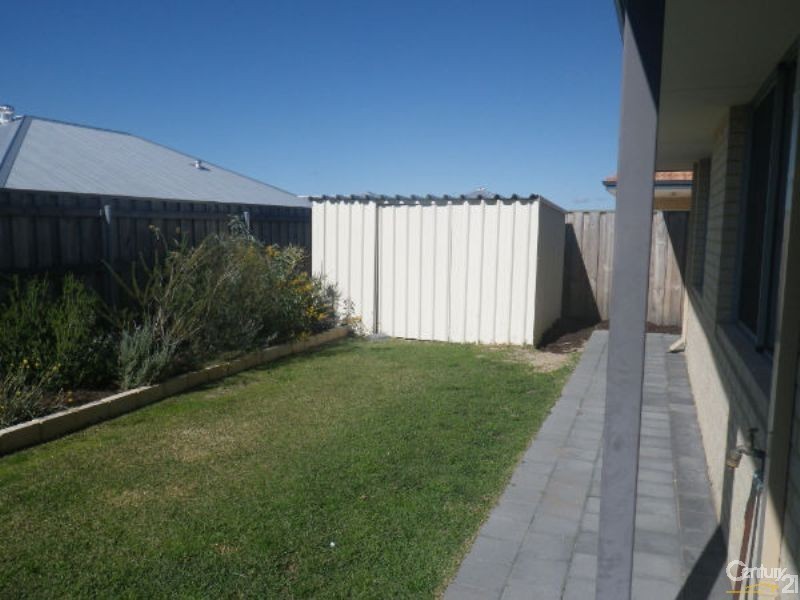 21 Brixton Crescent, Ellenbrook WA 6069