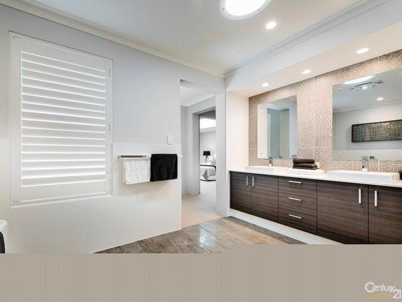 7 Faba Lane, Jindalee WA 6036