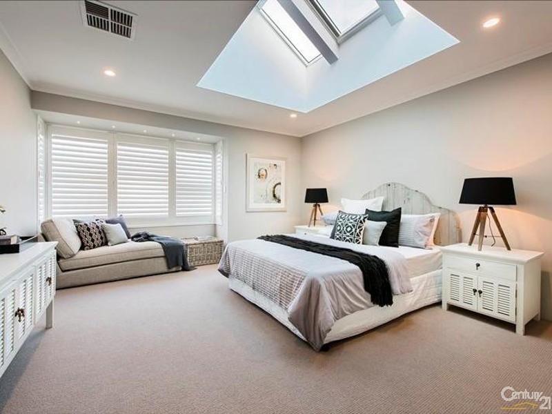 7 Faba Lane, Jindalee WA 6036