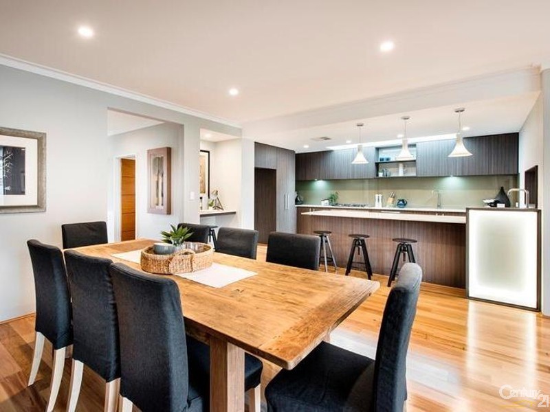 7 Faba Lane, Jindalee WA 6036