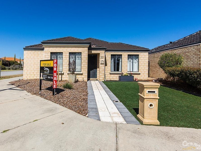 33 Vaucluse Crescent, Ellenbrook WA 6069