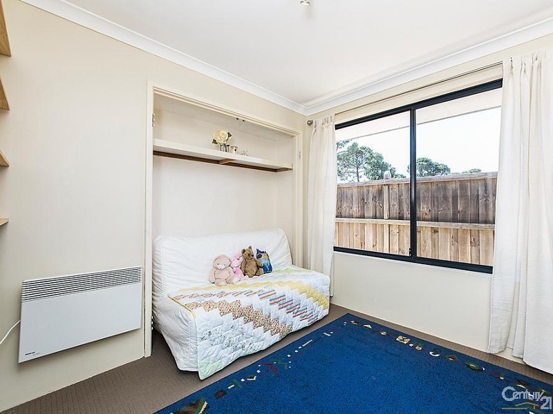 33 Vaucluse Crescent, Ellenbrook WA 6069