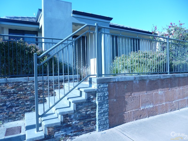 21 Redstone Trail, Ellenbrook WA 6069