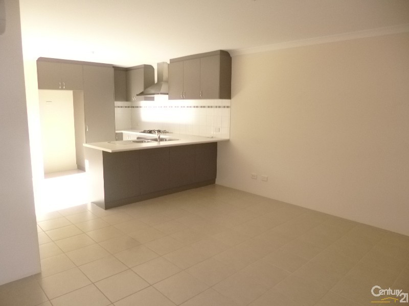 21 Redstone Trail, Ellenbrook WA 6069