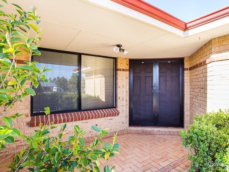 17 Leopold Turn, Ellenbrook WA 6069