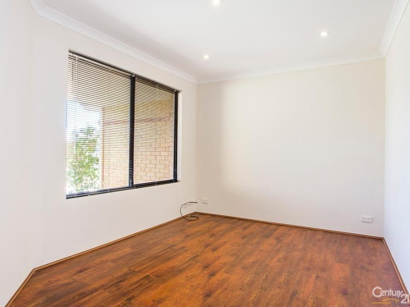 17 Leopold Turn, Ellenbrook WA 6069