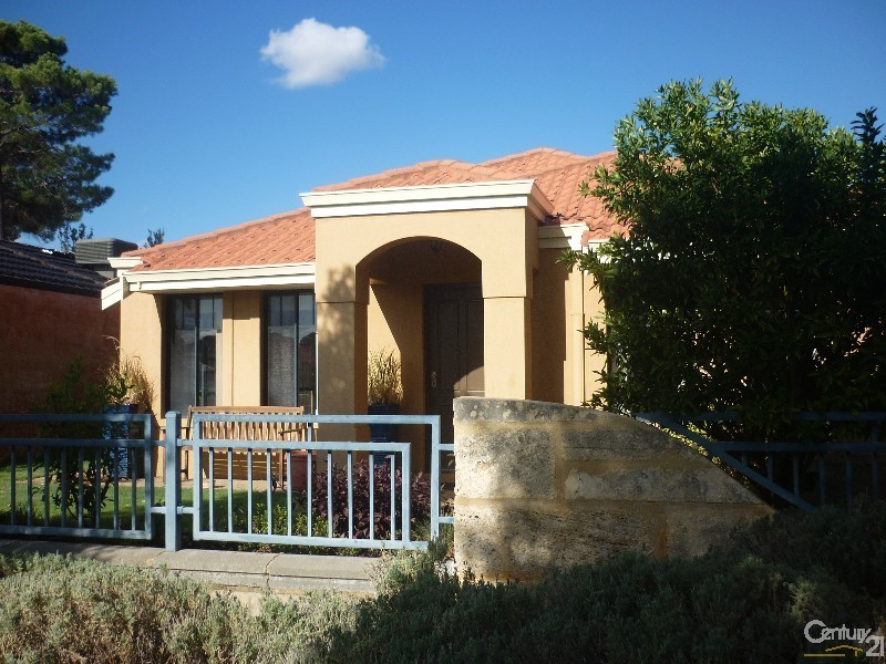 4 Sienna Lane, Ellenbrook WA 6069