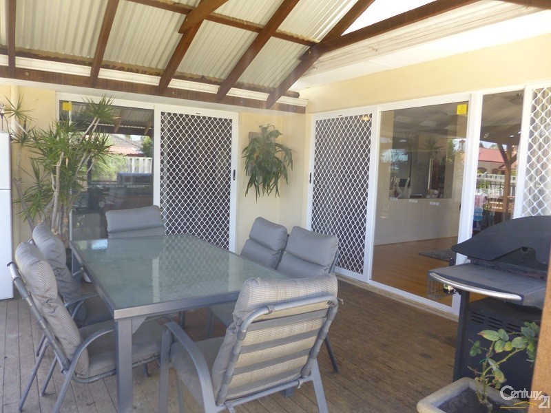 39 Mustang Drive, Henley Brook WA 6055