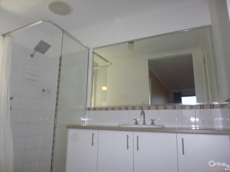 2 Branxholme Terrace, Ellenbrook WA 6069