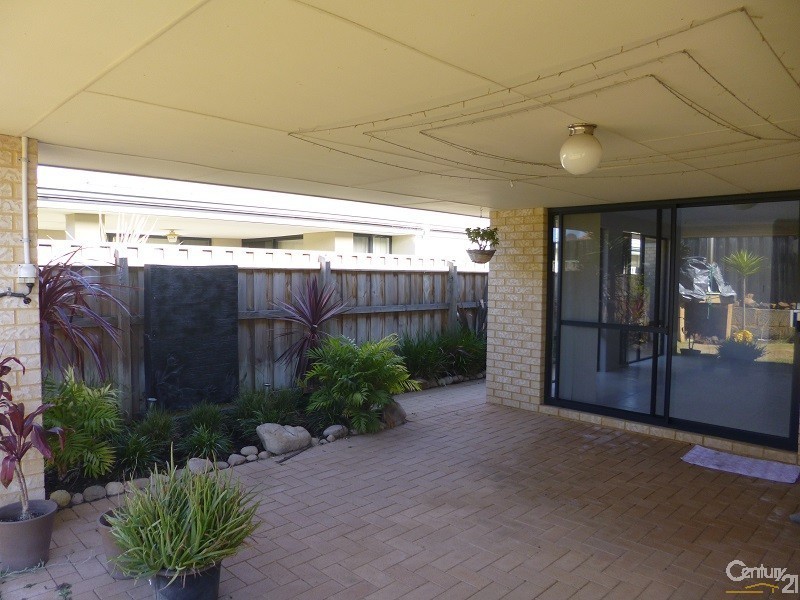 2 Branxholme Terrace, Ellenbrook WA 6069