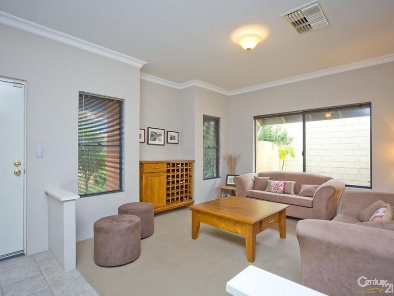 80 Coolamon Blvd, Ellenbrook WA 6069