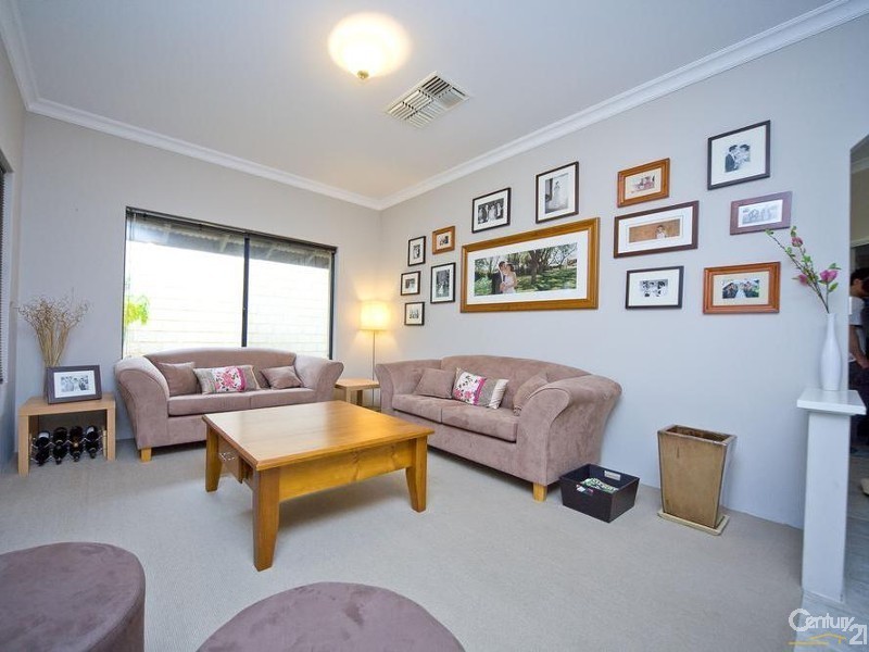 80 Coolamon Blvd, Ellenbrook WA 6069