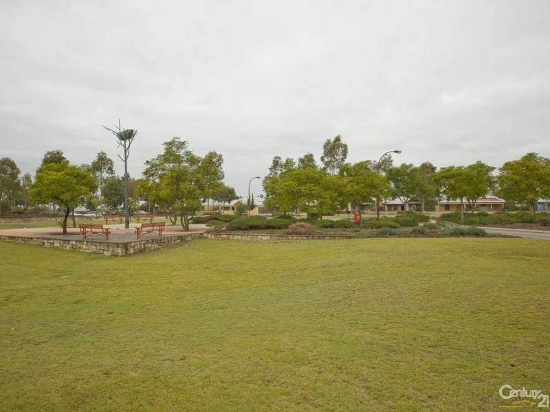 80 Coolamon Blvd, Ellenbrook WA 6069