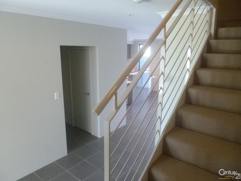 28 Lago Promenade, Aveley WA 6069