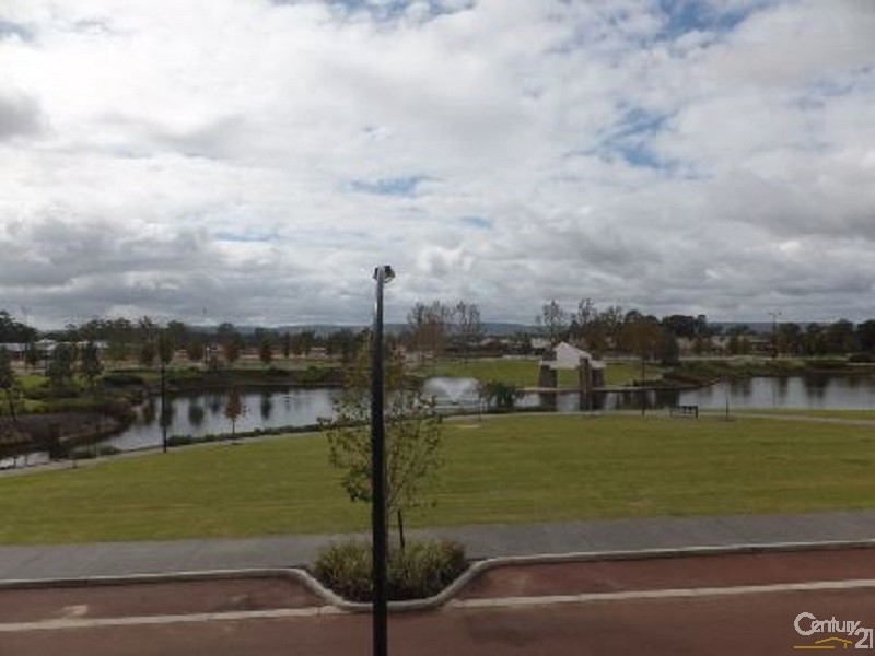 28 Lago Promenade, Aveley WA 6069