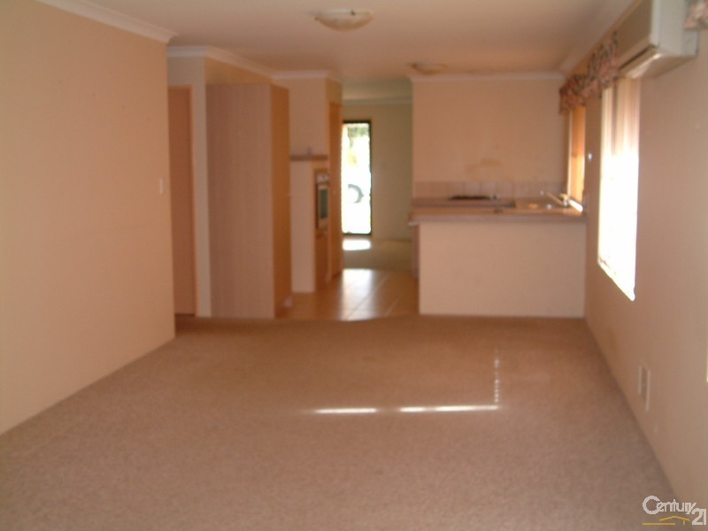 15 St Tropez Vista, Ellenbrook WA 6069