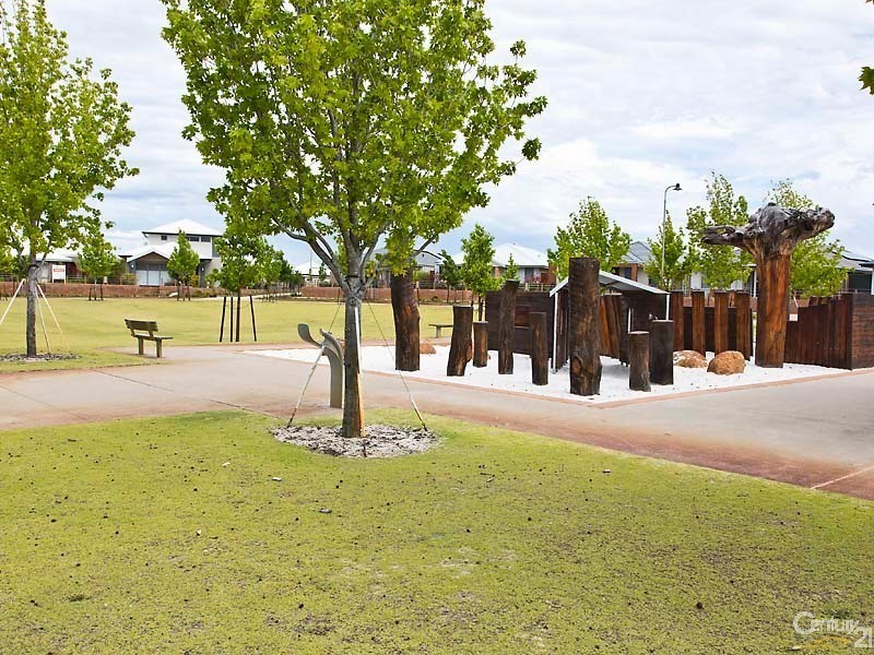 48 Delapre Drive, Ellenbrook WA 6069