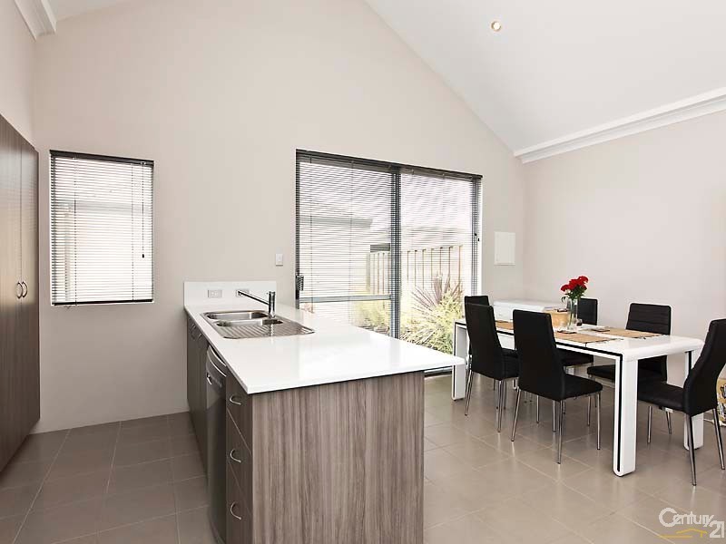 48 Delapre Drive, Ellenbrook WA 6069