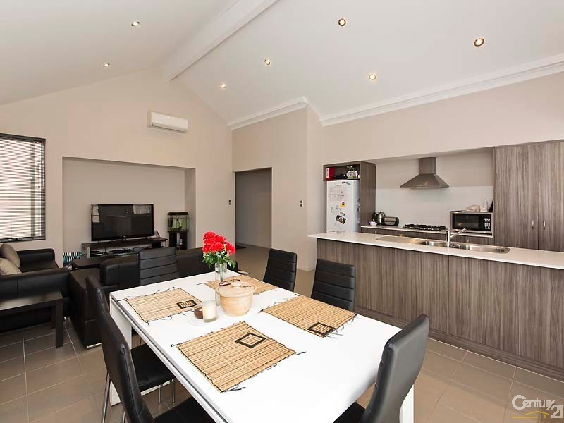 48 Delapre Drive, Ellenbrook WA 6069