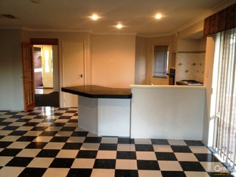 16 Regelia Turn, Ellenbrook WA 6069