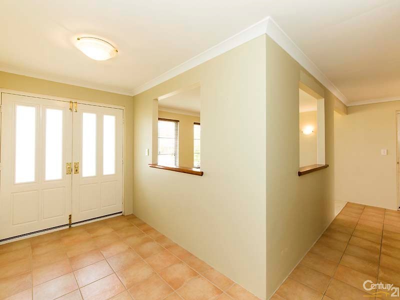 29 Losino Boulevard, Henley Brook WA 6055