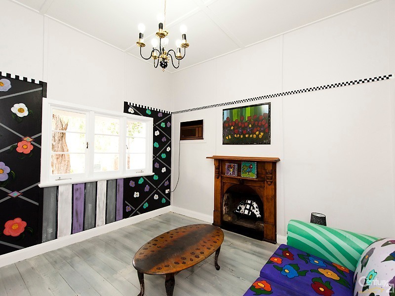 11111 West Swan Road, Henley Brook WA 6055