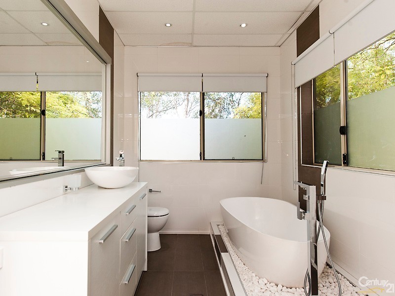 11111 West Swan Road, Henley Brook WA 6055