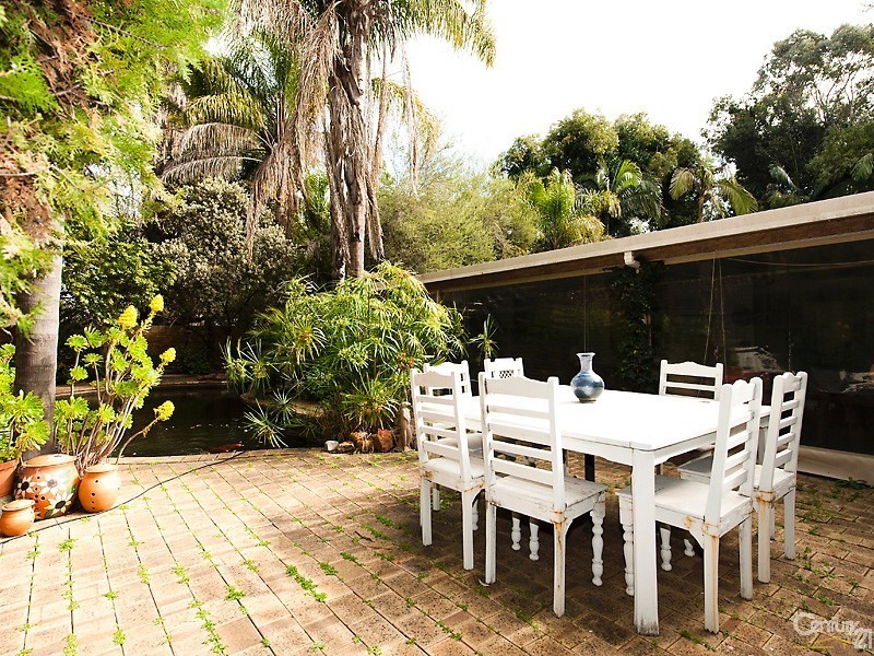 11111 West Swan Road, Henley Brook WA 6055