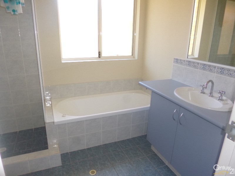 10/107 Bronzewing Avenue, Ellenbrook WA 6069