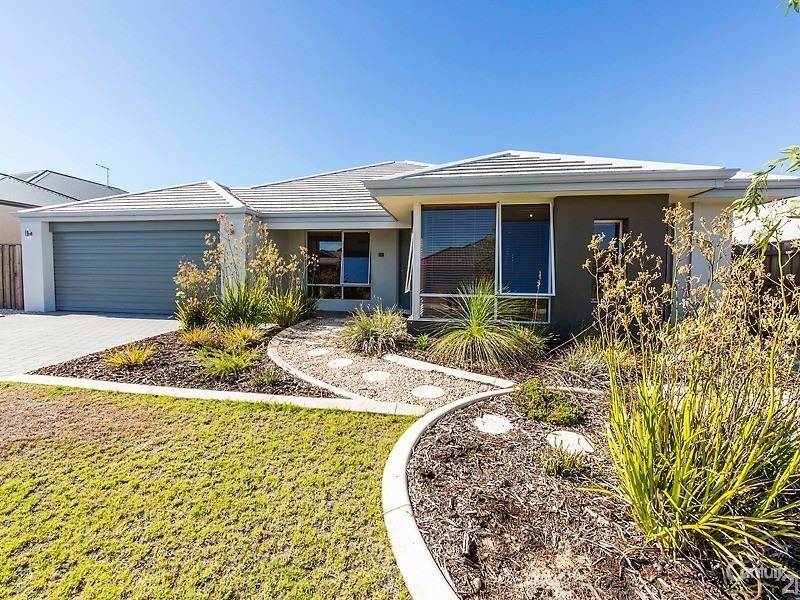 17 Tickner Parade, Ellenbrook WA 6069