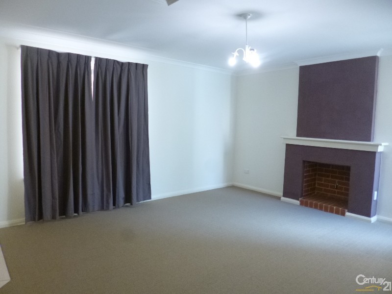 12 Watervista Close, The Vines WA 6069