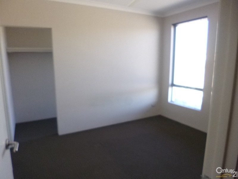 48 Delapre Drive, The Vines WA 6069