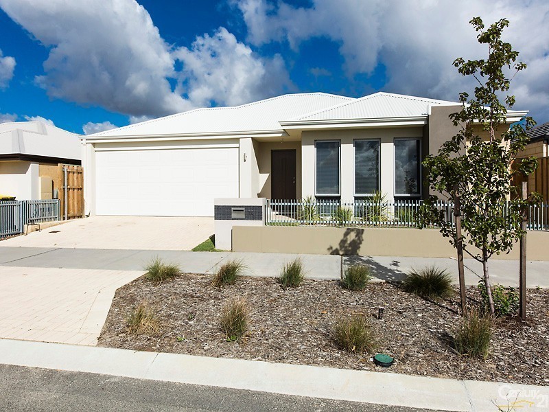 12 Maffina Parade, Ellenbrook WA 6069