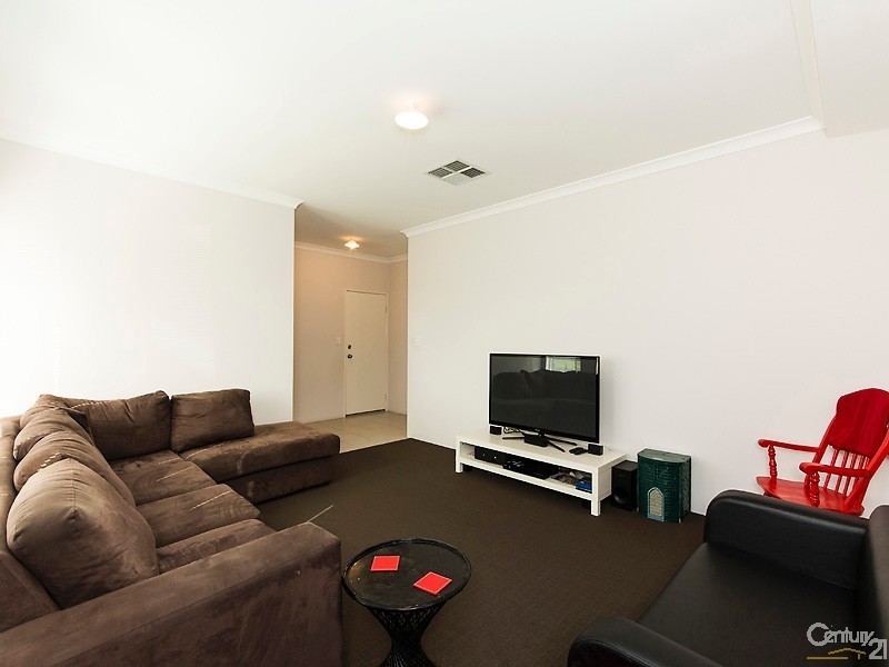 12 Maffina Parade, Ellenbrook WA 6069