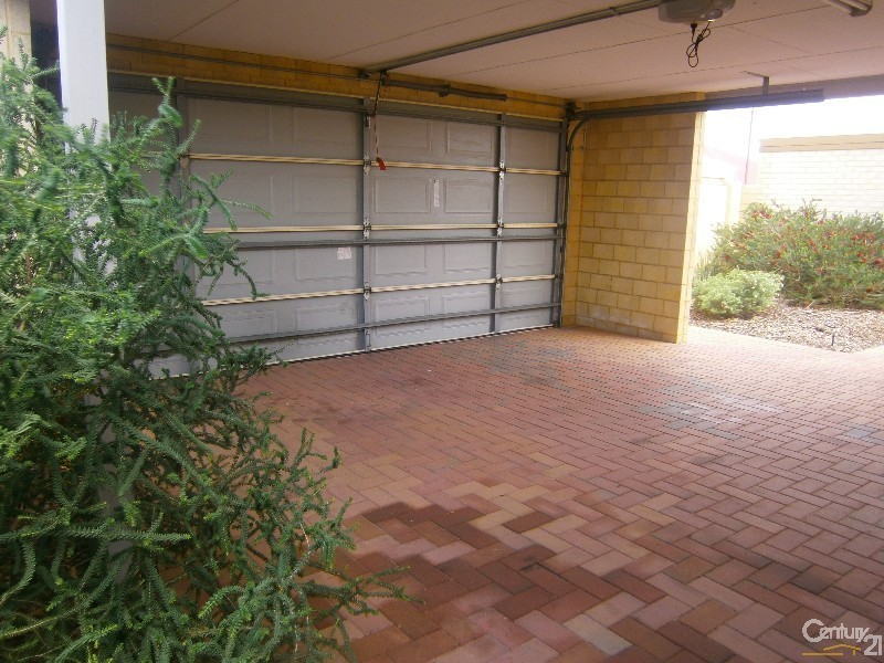 16 Elmina Avenue, Ellenbrook WA 6069