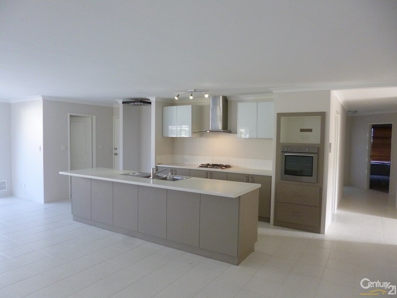 2 Branxholme Terrace, Ellenbrook WA 6069