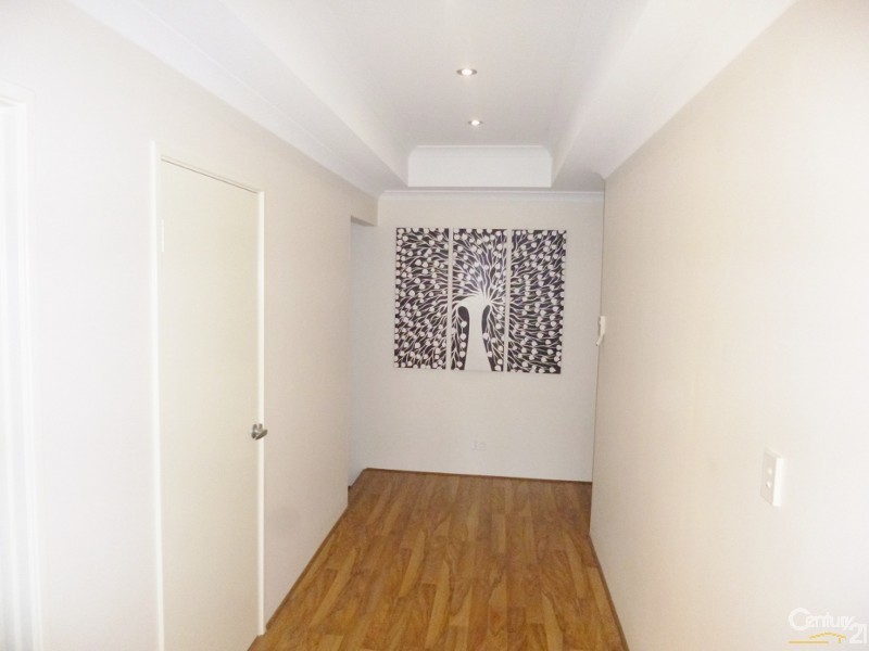 15 Bellazario Promenade, Aveley WA 6069