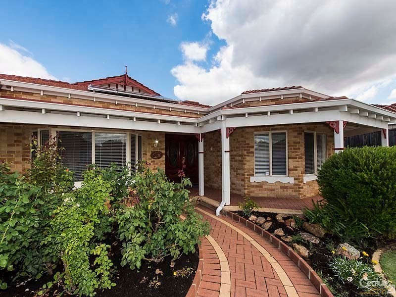 26 Woodlake Boulevard, Ellenbrook WA 6069