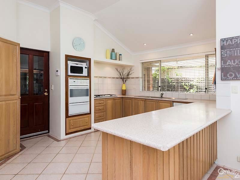 26 Woodlake Boulevard, Ellenbrook WA 6069