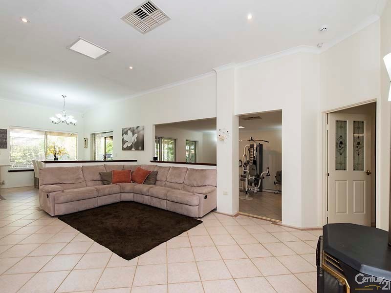 26 Woodlake Boulevard, Ellenbrook WA 6069