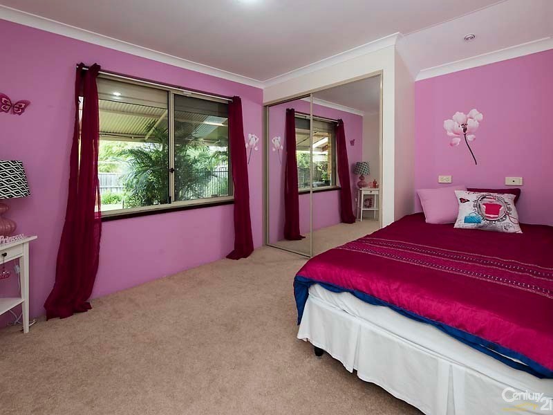 26 Woodlake Boulevard, Ellenbrook WA 6069