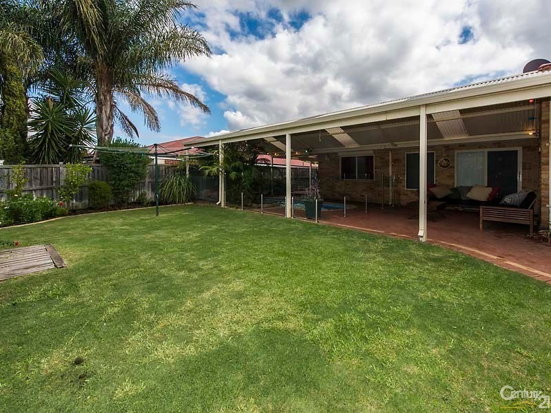 26 Woodlake Boulevard, Ellenbrook WA 6069