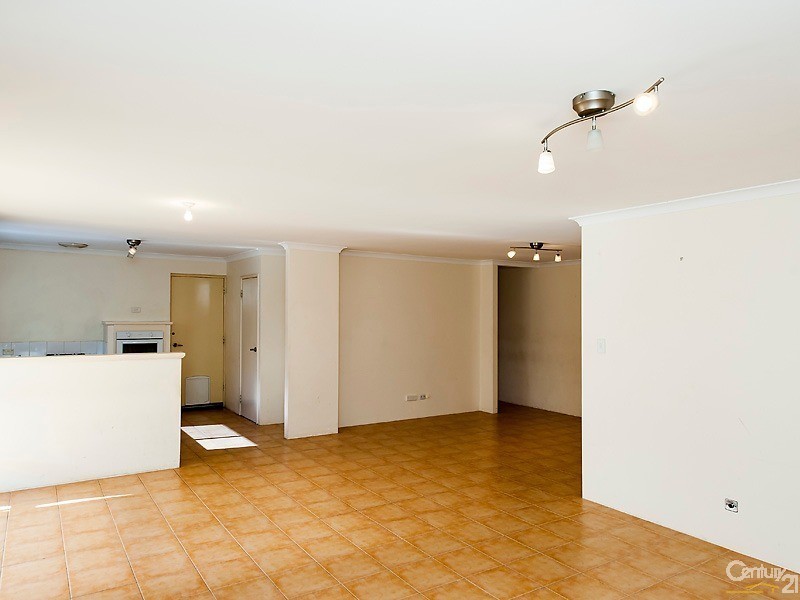 45 Thorold, Avenue, Ellenbrook WA 6069