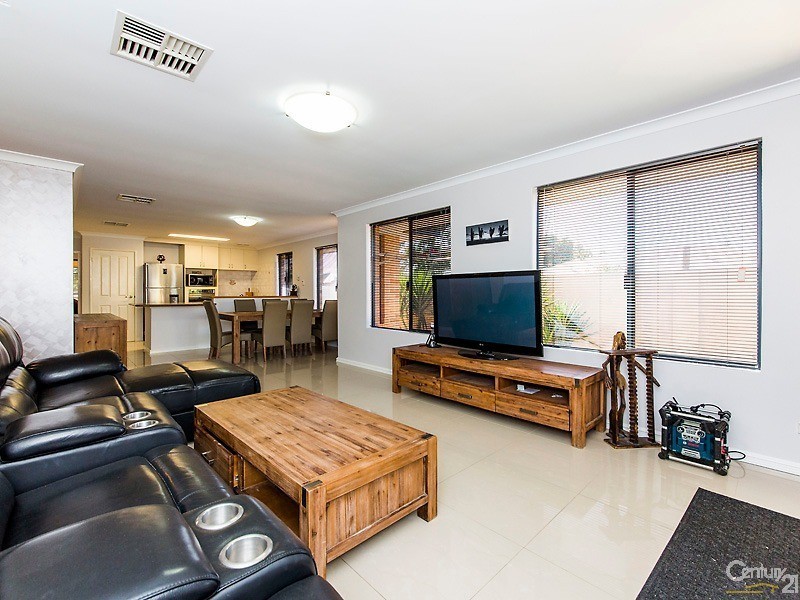 47 Coolamon Boulevard, Ellenbrook WA 6069