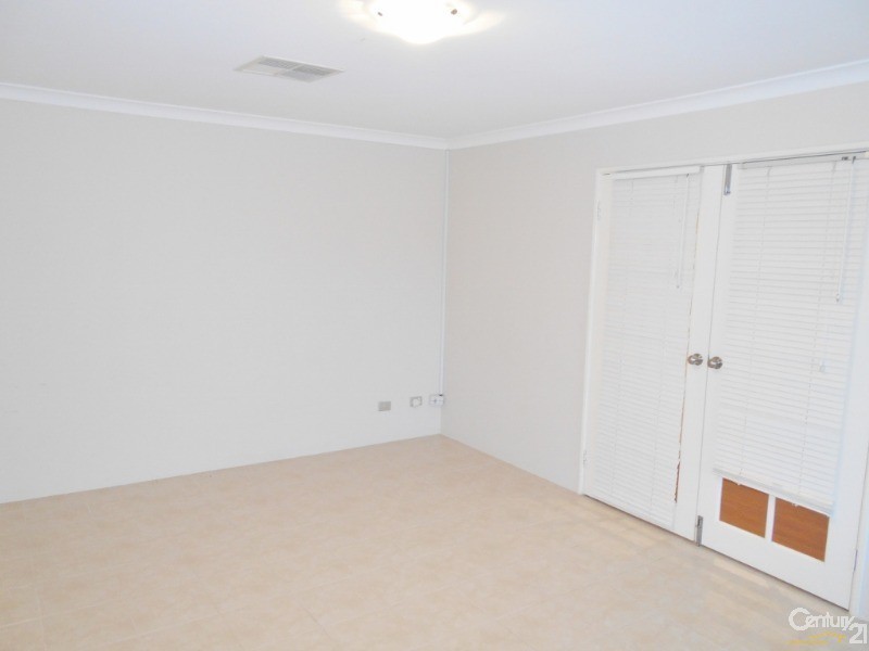 68 Granesse Drive, Ellenbrook WA 6069