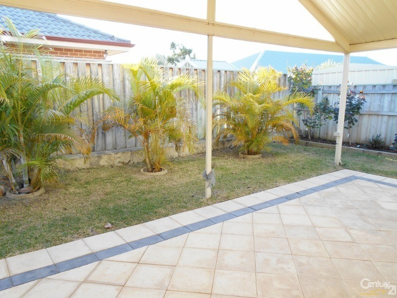 68 Granesse Drive, Ellenbrook WA 6069