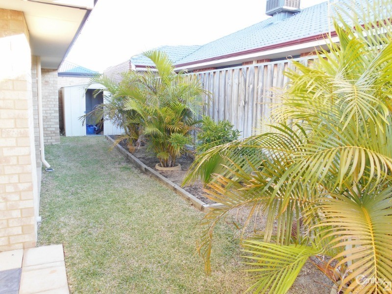 68 Granesse Drive, Ellenbrook WA 6069
